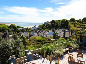 4 Bed in Aberdovey 86911